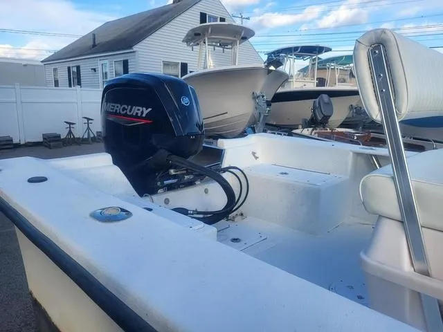 Slide: The Image of May-Craft 1800 Center Console 2022 - 13