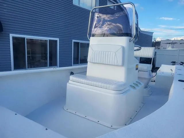 Slide: The Image of May-Craft 1800 Center Console 2022 - 8