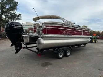 Slide: The Image of Sun Tracker Party Barge 22 DLX 2025 - 74