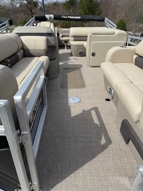 Slide: The Image of 2025 Sun Tracker SportFish 22 XP3 interior, featuring spacious seating and modern design. - 3