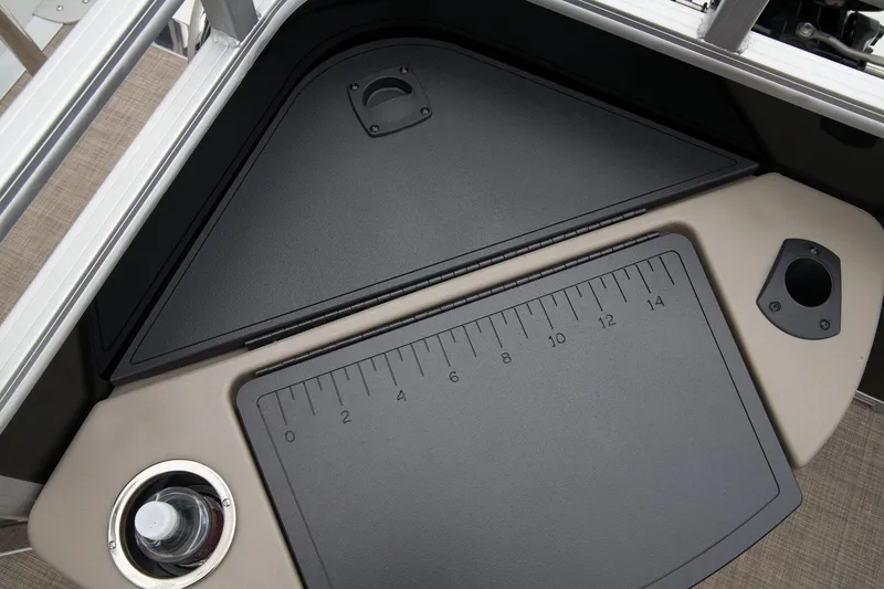 Slide: The Image of Manufacturer Provided Image: Sun Tracker SportFish 20 DLX - 46