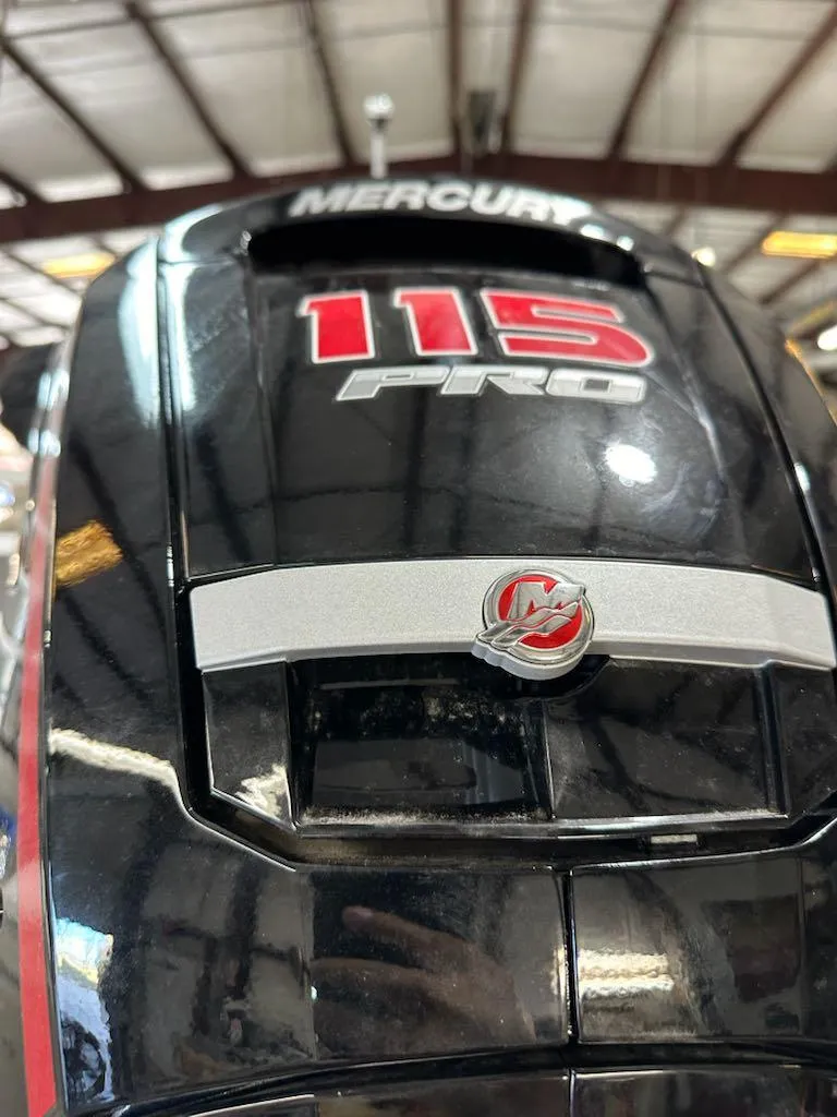 Slide: The Image of 2025 Sun Tracker Fishin' Barge 20 DLX with Mercury 115 Pro outboard engine. - 5