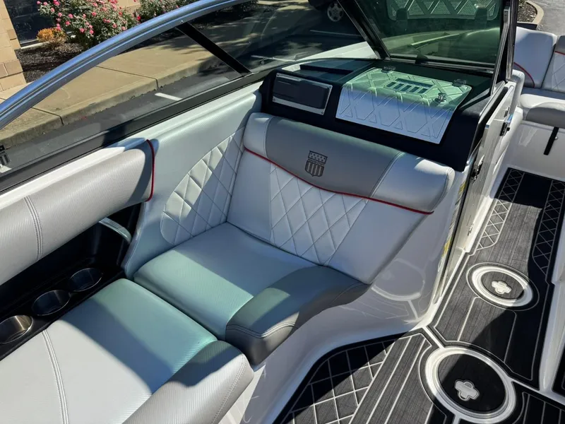 Slide: The Image of 2014 MasterCraft X46 boat interior with stylish seating and modern design. - 19