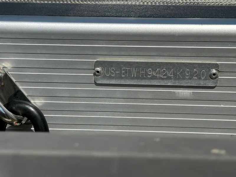 Slide: The Image of 2020 Bennington SX 20 SFX boat hull identification number plate. - 23