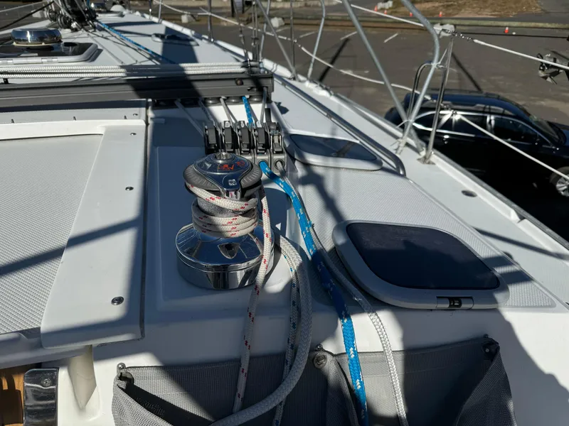Slide: The Image of Catalina 42 MkII 2004 sailboat deck with winch and ropes. - 28