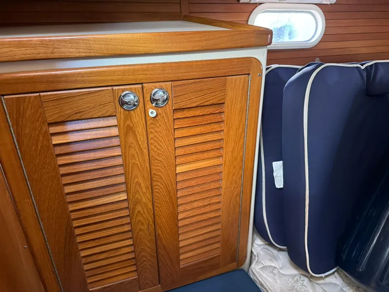 Slide: The Image of Catalina 42 MkII 2004 - 67