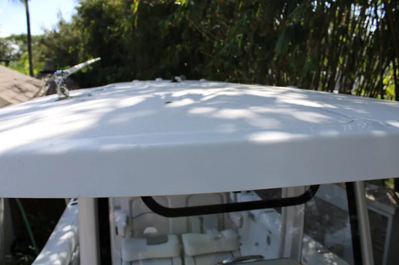 Slide: The Image of 2018 Sea Hunt Ultra 255 SE boat, top view with shaded deck. - 45