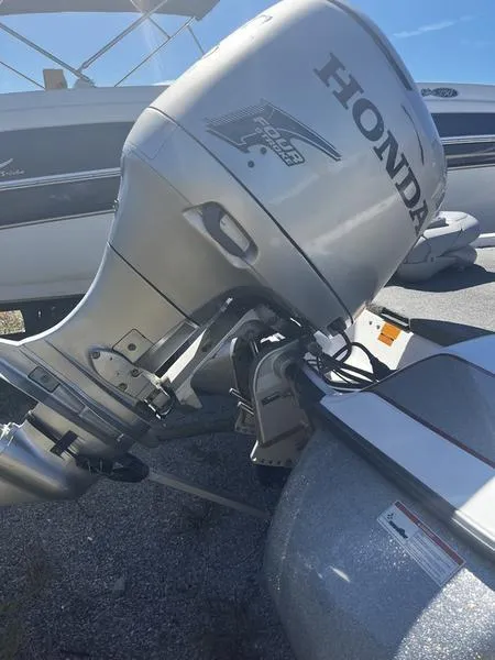 Slide: The Image of Skeeter 190 Sx 2009 - 8