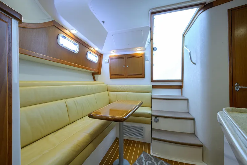 Slide: The Image of Cabo 35 Daybreak - Interior Cabin - 22