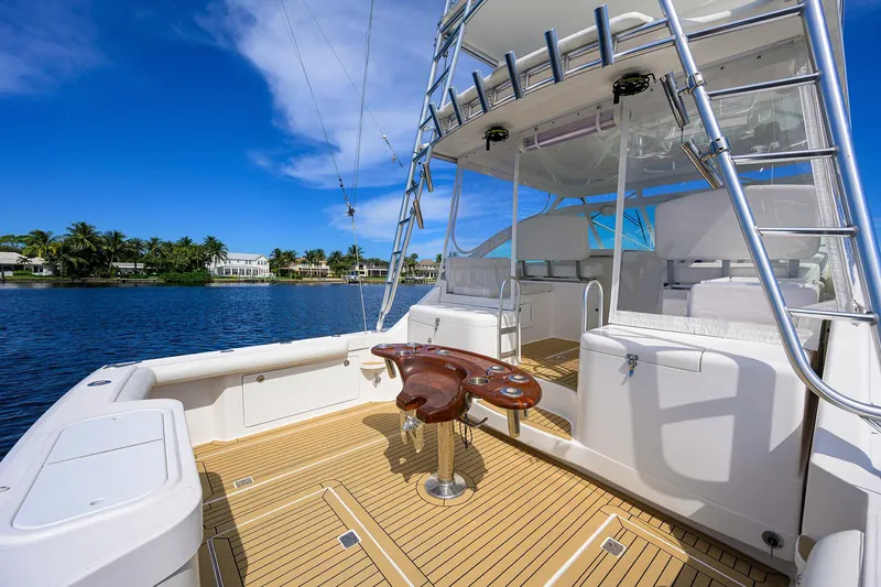 Slide: The Image of Cabo 35 Daybreak - Exterior Cockpit - 32