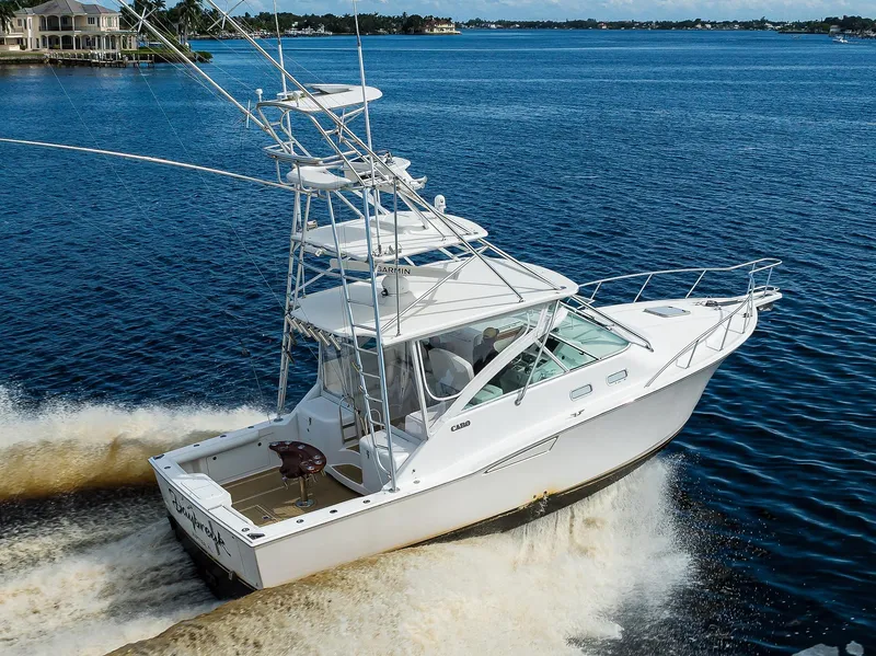 Slide: The Image of Cabo 35 Daybreak - Exterior Profile - 4