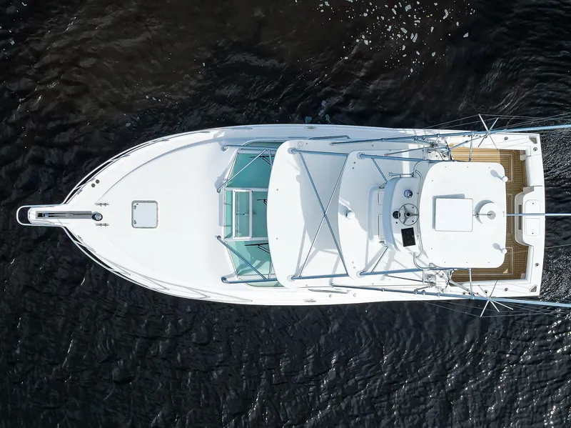 Slide: The Image of Cabo 35 Daybreak - Exterior Profile - 42