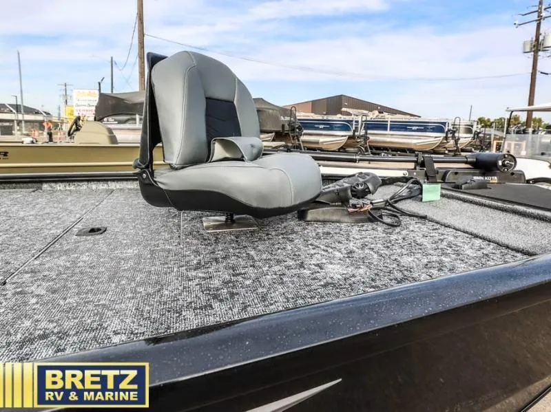 Slide: The Image of Fishing boat deck with seat, Pro 170 model, 2025, at Bretz RV & Marine. - 16