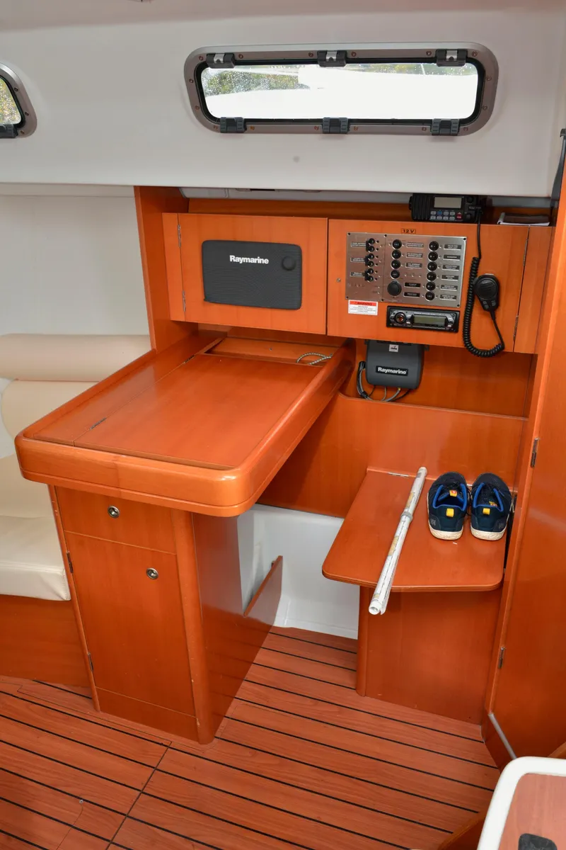 Slide: The Image of Beneteau First 10R 2007 - 23