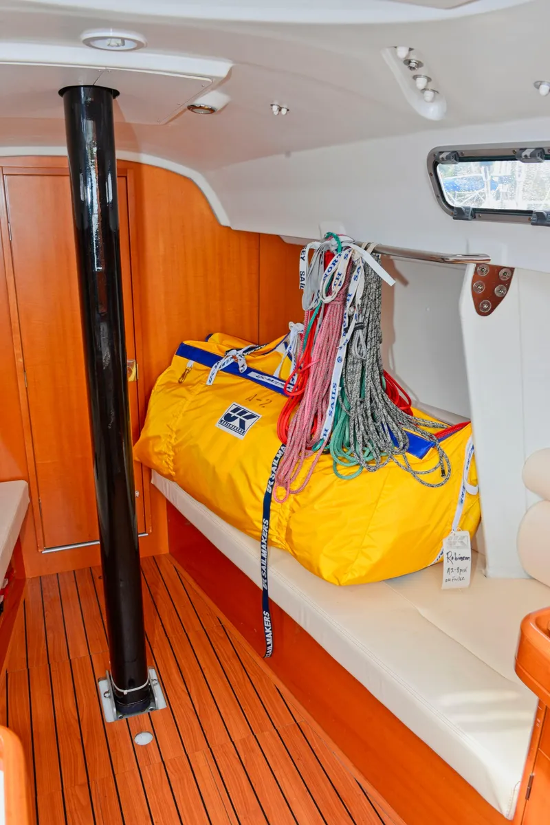 Slide: The Image of Beneteau First 10R 2007 - 29