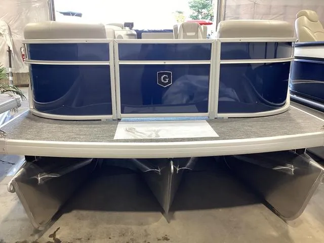 Slide: The Image of Godfrey Xperience 2286 SFLX 2025 - 13