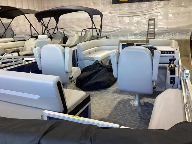 Slide: The Image of Godfrey Xperience 2286 SFLX 2025 - 19