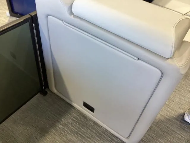 Slide: The Image of Godfrey SW2086CSE 2025 - 14