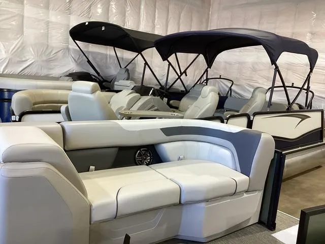 Slide: The Image of Godfrey SW2086CSE 2025 - 7