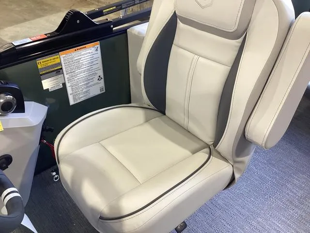 Slide: The Image of Godfrey SW2086CSE 2025 - 9