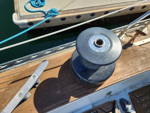 Slide: The Image of Sailboat deck with winch and cleat, Custom King's Legend 41, 1982 model. - 38