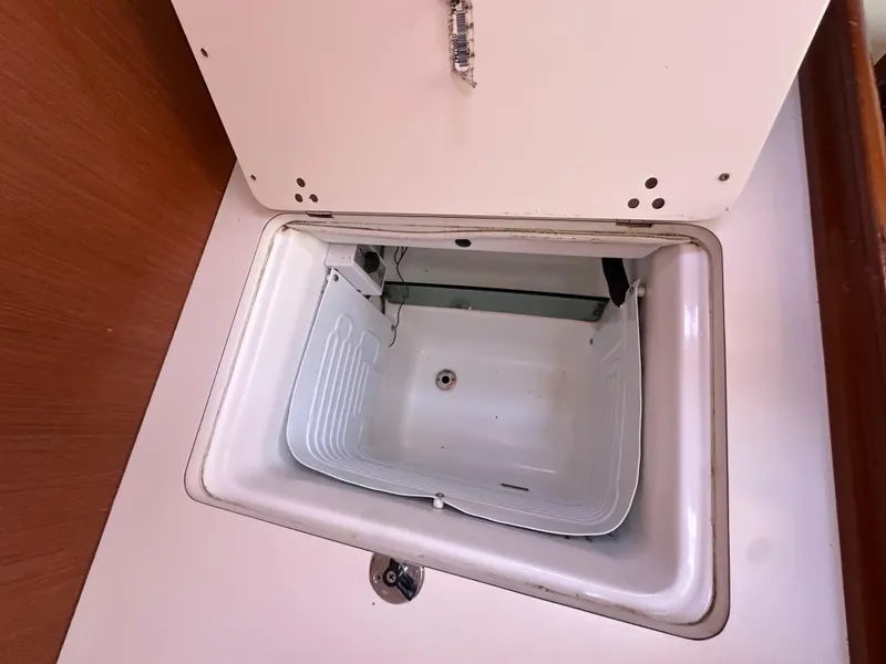 Slide: The Image of Beneteau Oceanis 40 2011 - 53