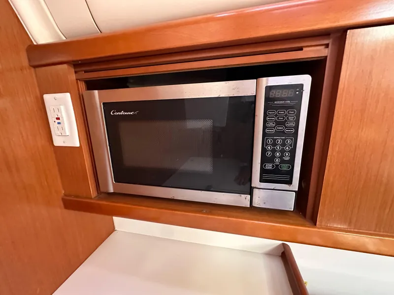 Slide: The Image of Beneteau Oceanis 40 2011 - 54