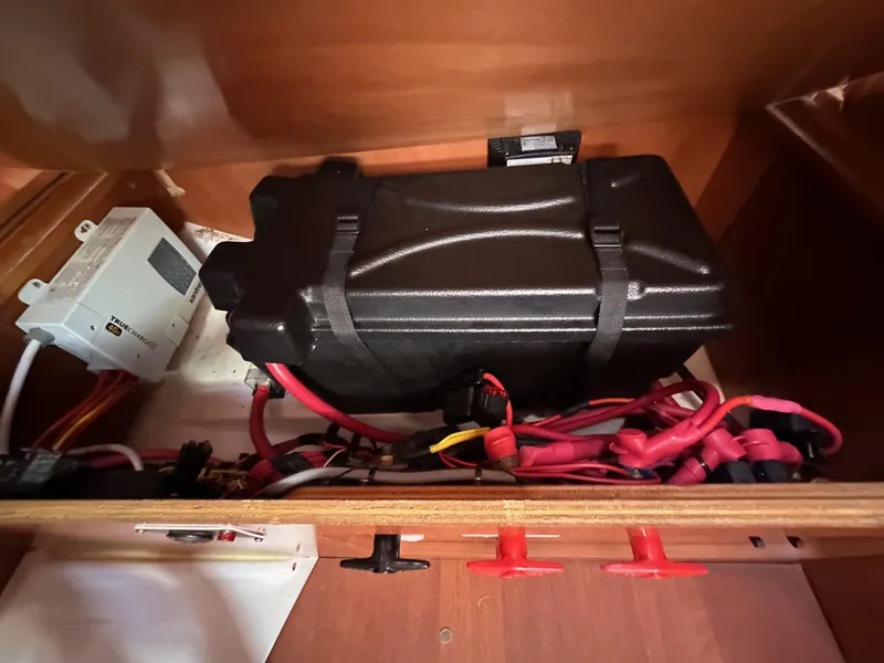 Slide: The Image of Beneteau Oceanis 40 2011 - 91