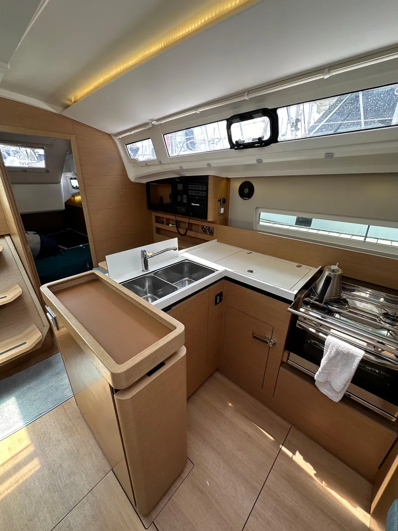 Slide: The Image of Jeanneau Sun Odyssey 410 2020 - 68