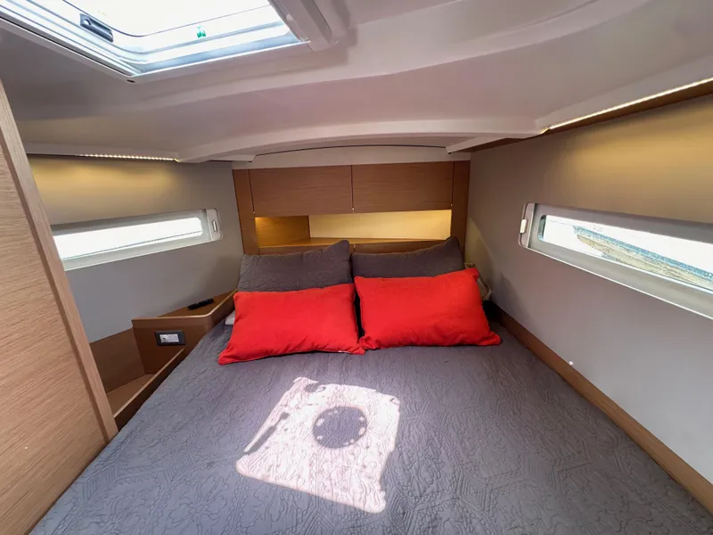 Slide: The Image of Jeanneau Sun Odyssey 410 2020 - 80