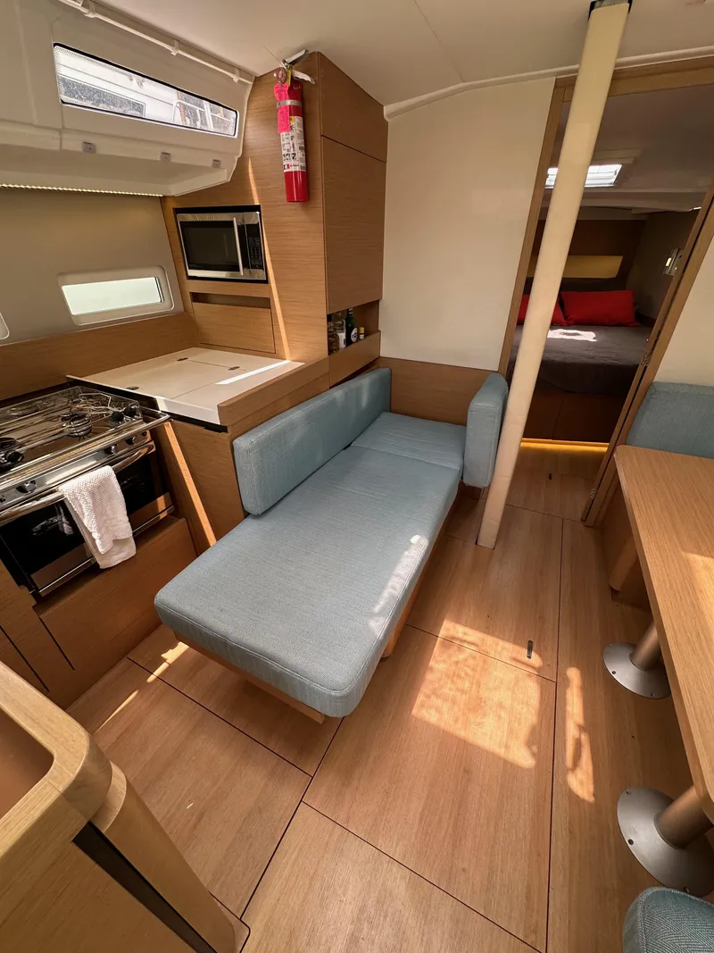 Slide: The Image of Jeanneau Sun Odyssey 410 2020 - 91