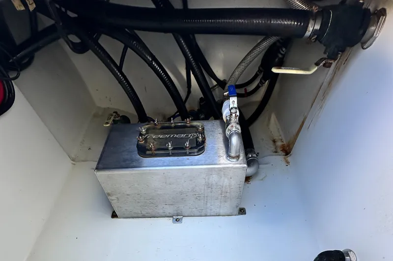 Slide: The Image of Freeman 37VH 2016 - 57