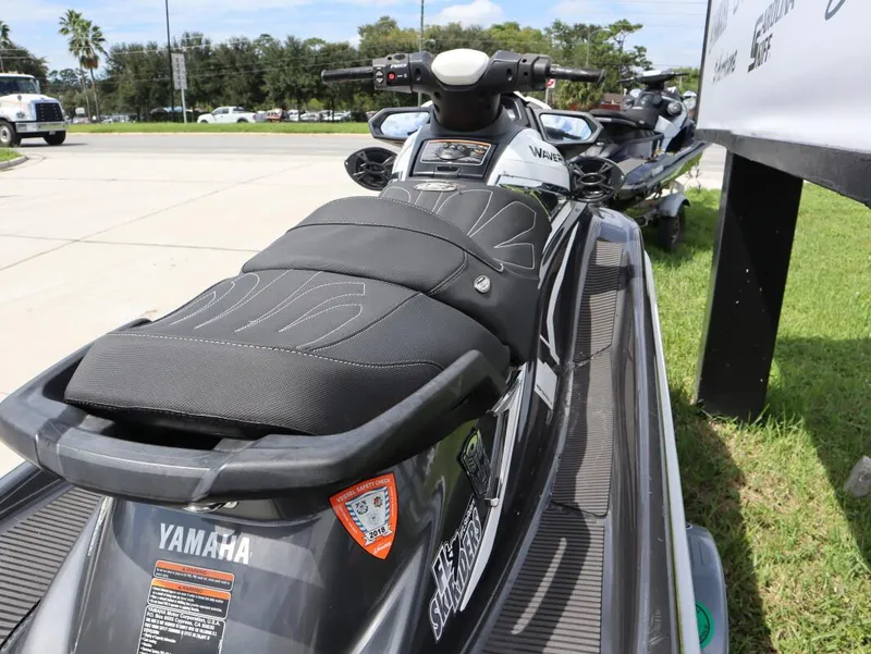 Slide: The Image of Yamaha VXR 2017 - 7