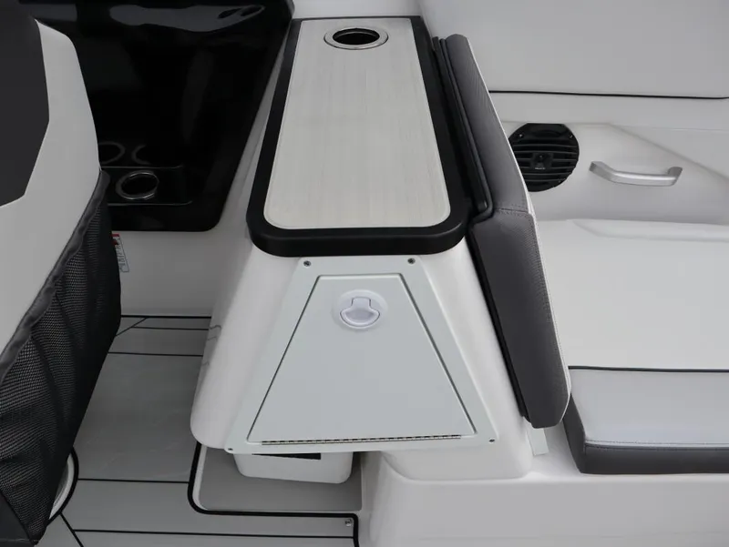 Slide: The Image of Yamaha 252XE 2025 - 17