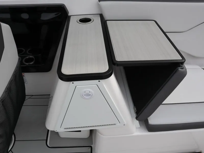 Slide: The Image of Yamaha 252XE 2025 - 18