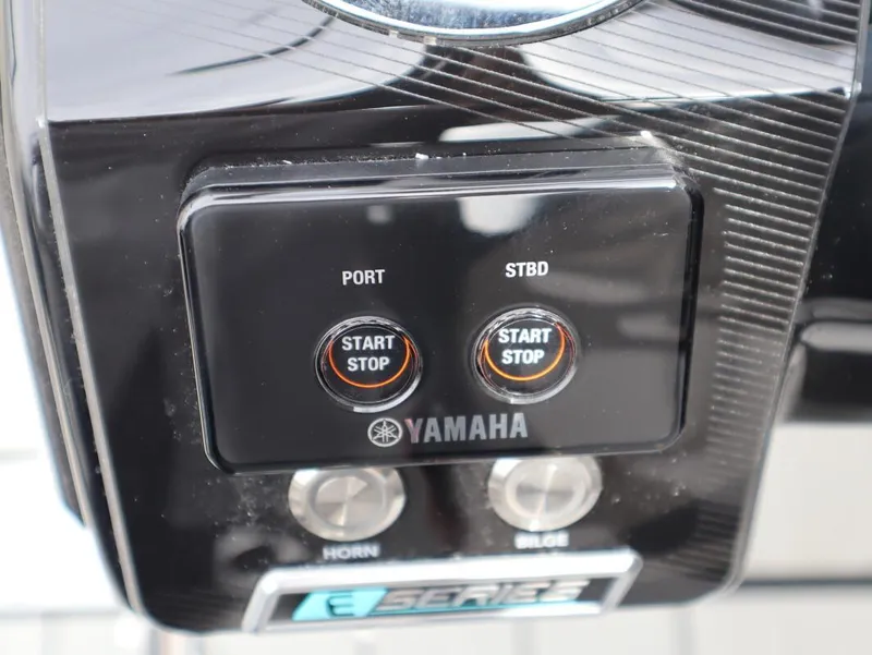 Slide: The Image of Yamaha 252XE 2025 - 20