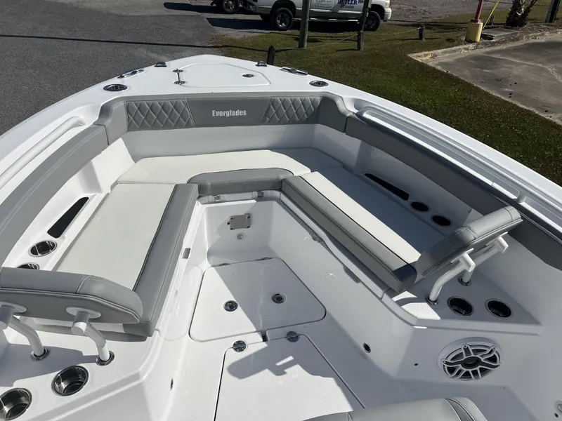 Slide: The Image of Everglades 285 CC 2025 - 3