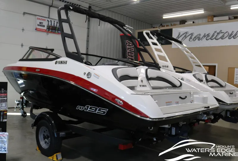 The Image of Yamaha AR195 2025 - 1