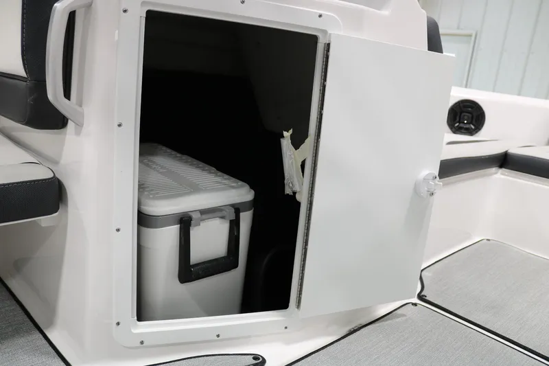 Slide: The Image of Yamaha AR195 2025 - 15