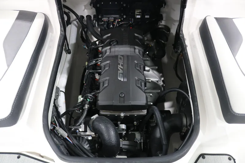 Slide: The Image of Yamaha AR195 2025 - 22