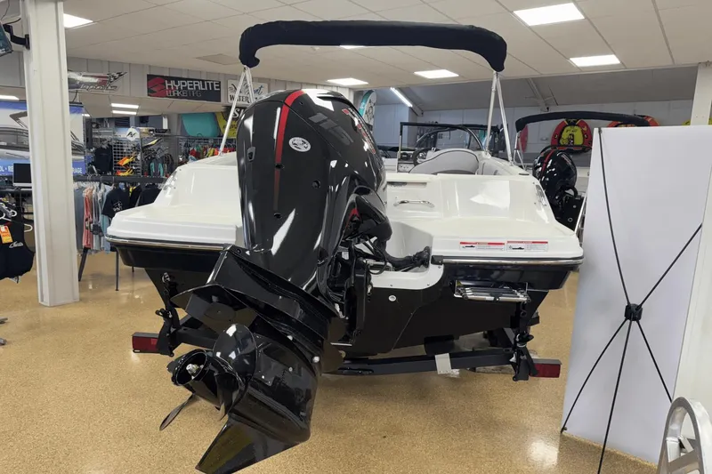 Slide: The Image of Bayliner VR4 Bowrider OB 2025 - 15