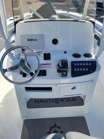 Slide: The Image of NauticStar 222 Offshore 2025 - 24
