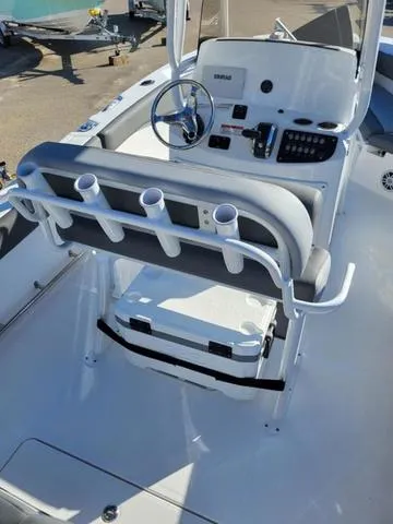 Slide: The Image of NauticStar 222 Offshore 2025 - 31