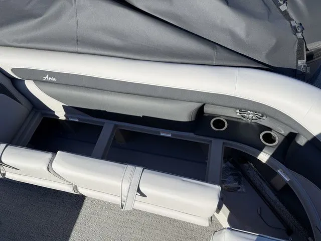 Slide: The Image of Barletta Aria A24UC 2025 - 17