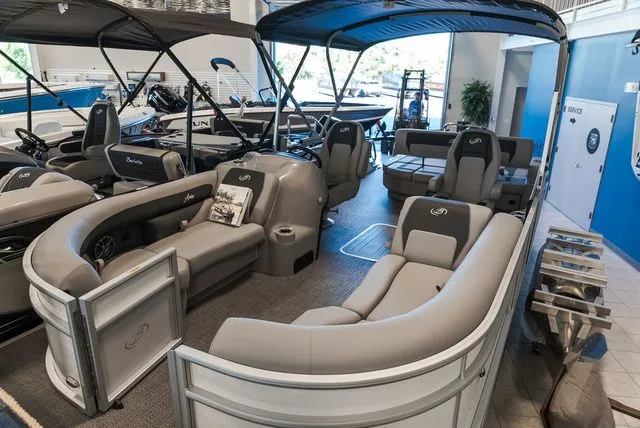 Slide: The Image of Barletta Aria 22UC 2025 - 2