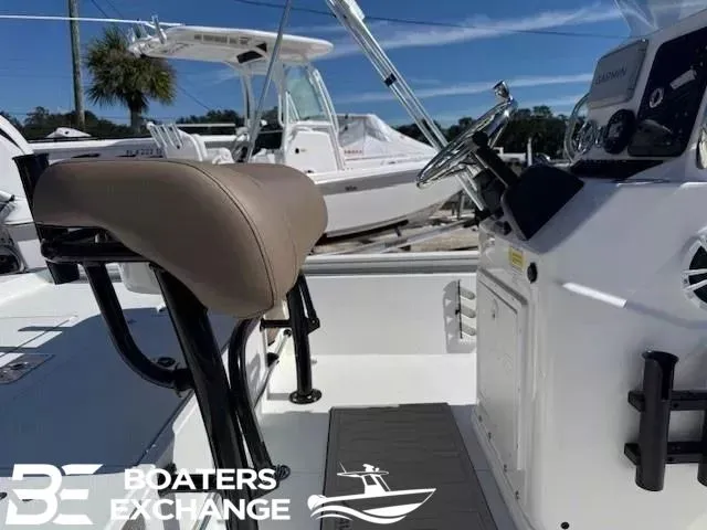 Slide: The Image of Avid 19 FSX 2025 - 8