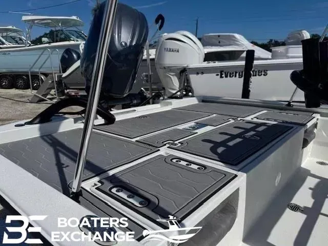 Slide: The Image of Avid 23 FSX 2025 - 3