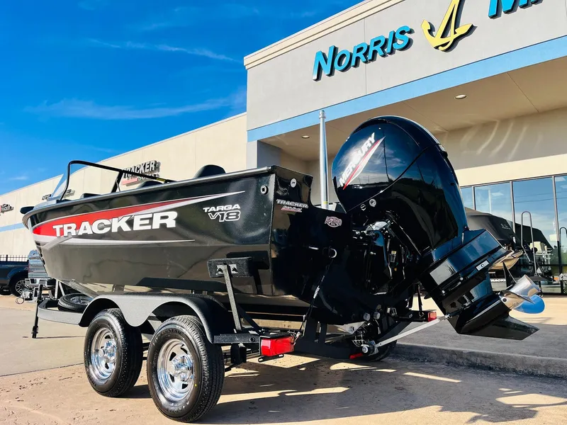 Slide: The Image of 2025 Tracker Targa V-18 Combo boat outside Norris dealership. - 7