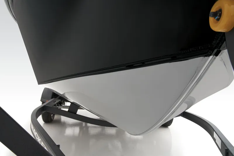 Slide: The Image of Tracker Targa V-18 WT 2025 - 13