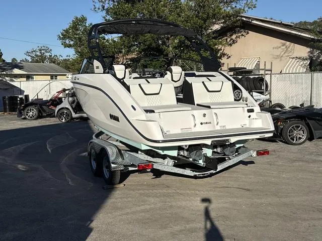 Slide: The Image of Yamaha 222S-WHITE-GALVANIZED 2025 - 10